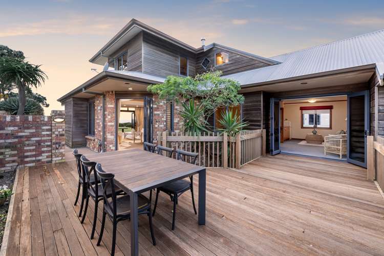 339 Oceanbeach Road Mount Maunganui_28