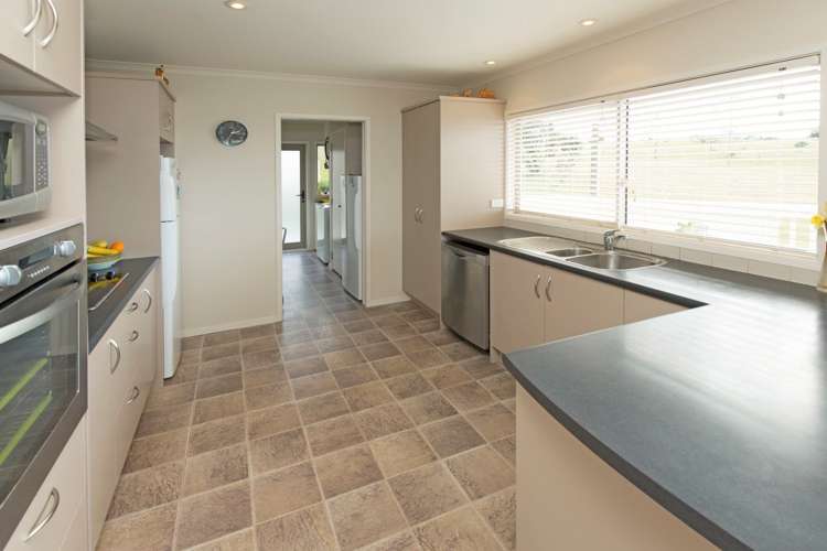 13 Havilah View Army Bay_26