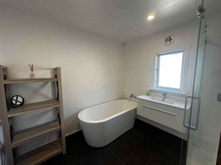 11 Albert Street Saint Clair_8