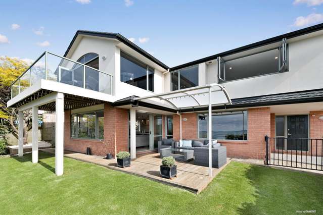 14 Upper Chelverton Drive Red Beach_2