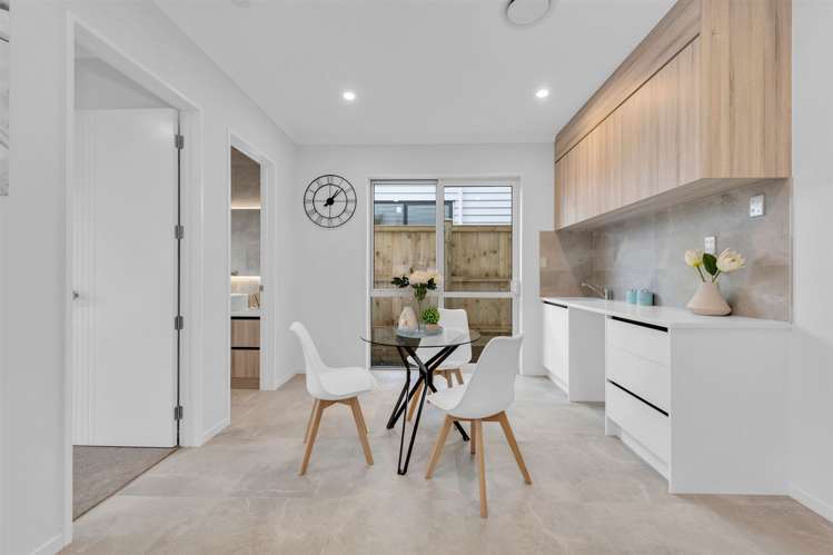 2 Uru Drive Flat Bush_10