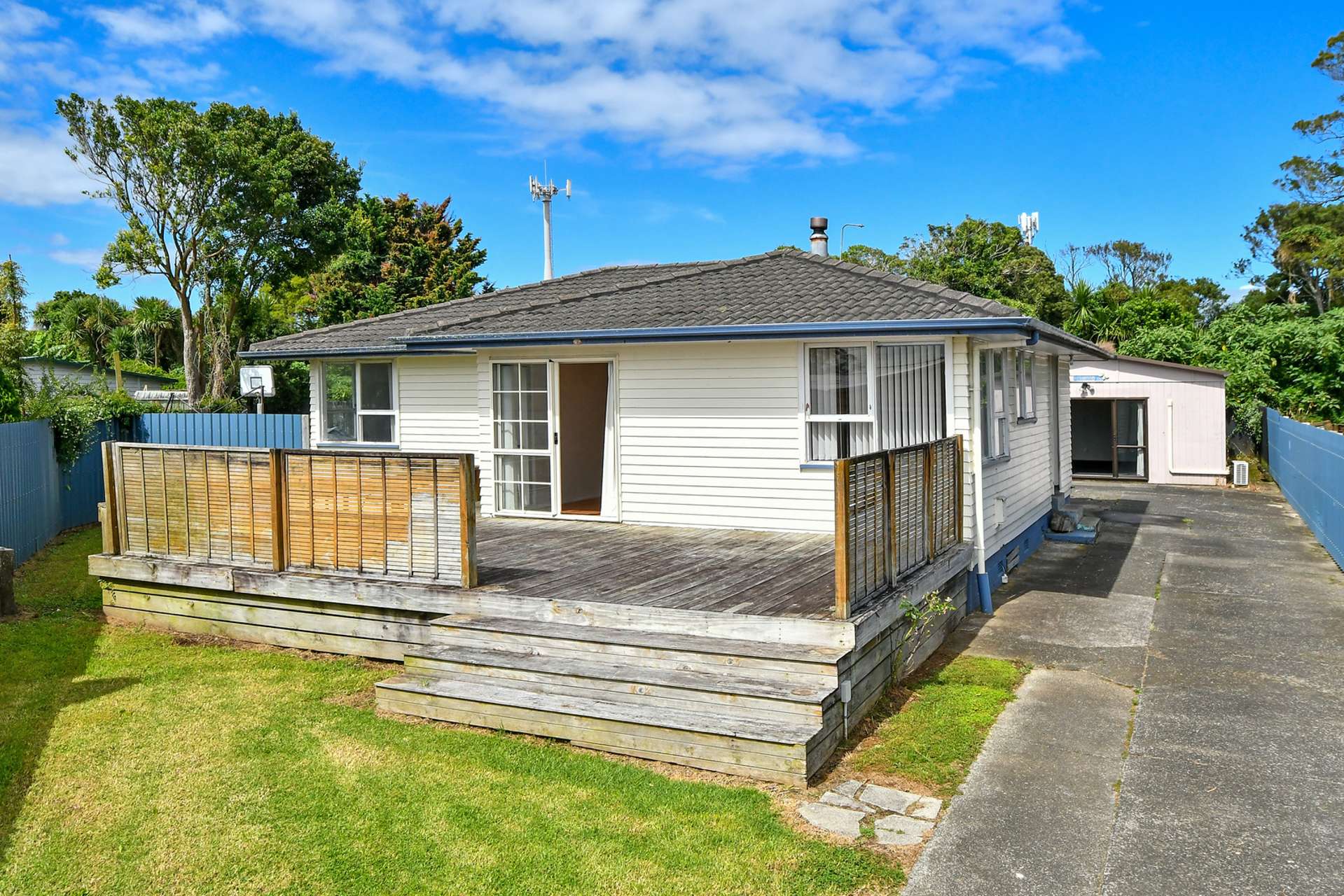 76 Henwood Road Mangere East_0