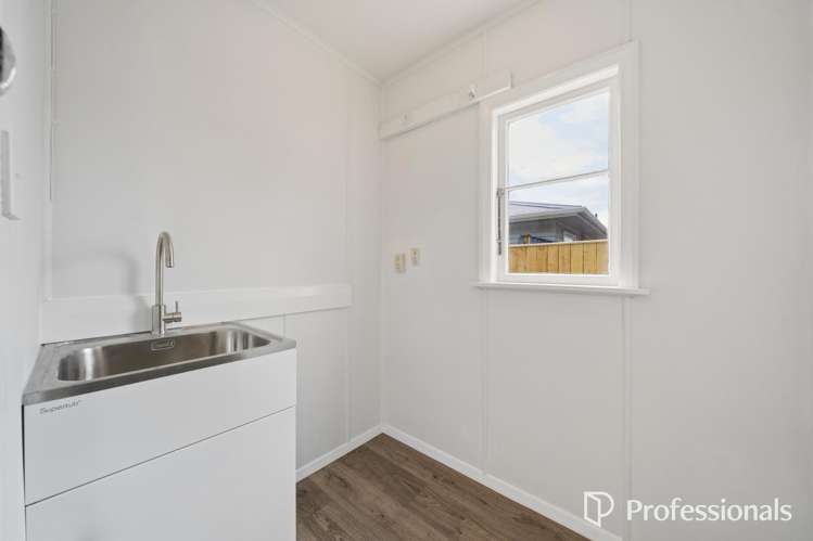 8 Roberts Street Wainuiomata_18