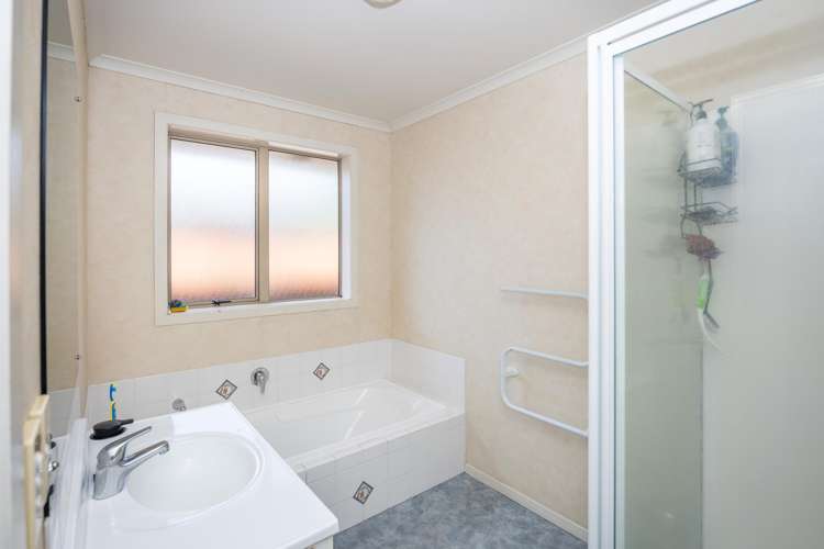 22 Mickelson Avenue Rototuna_11