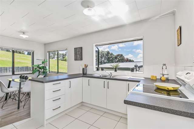 1/12 Mira Place Windsor Park_2