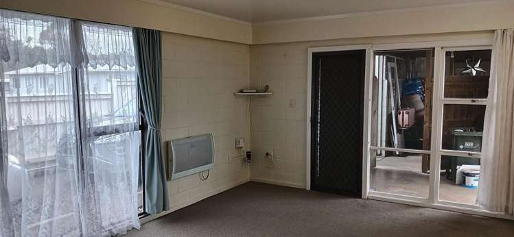 2/2132 Great North Road Avondale_3