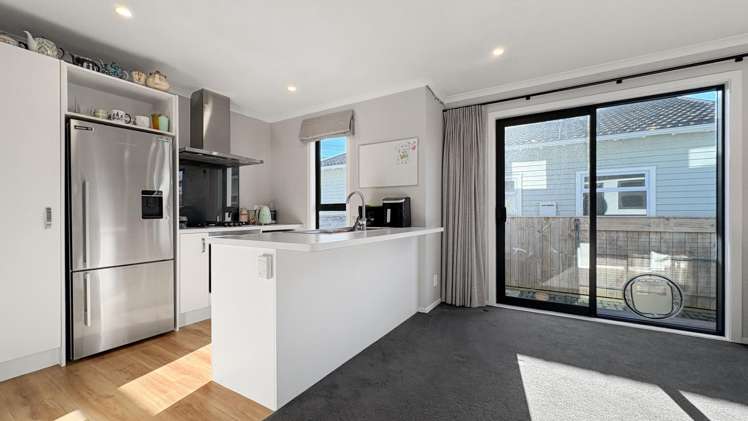 B/146 Cuba Street 1336_3