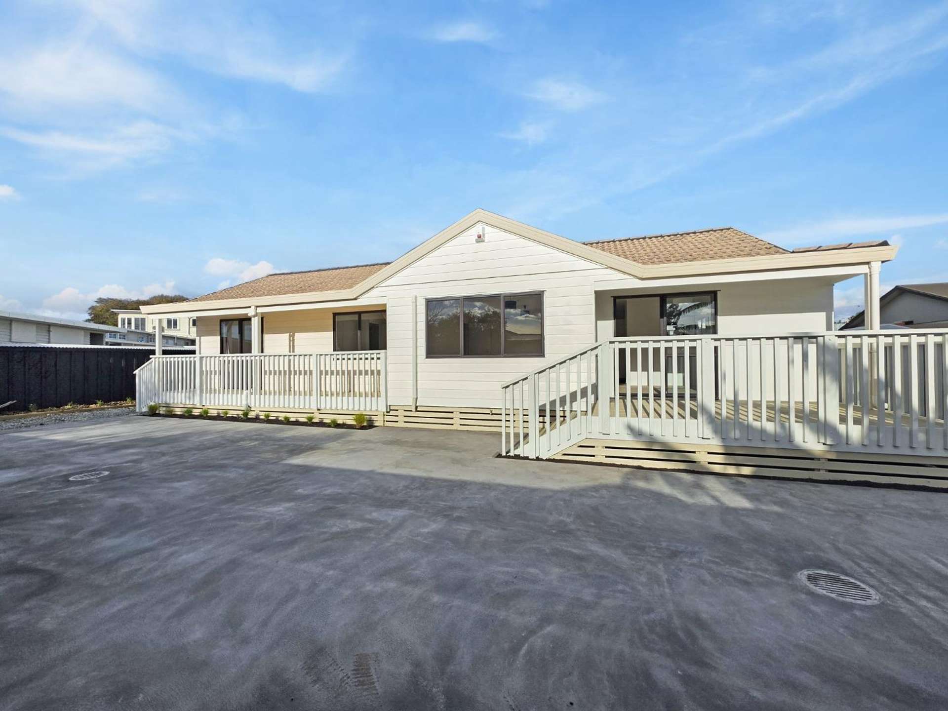502A Grove Road 10490_0