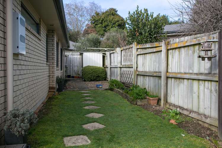 2 Grace Avenue Leamington_17