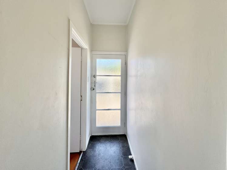 7 Marlene Avenue Te Atatu South_11