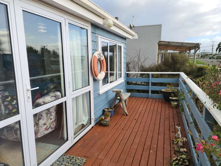 82 Walker Street Riverton_14