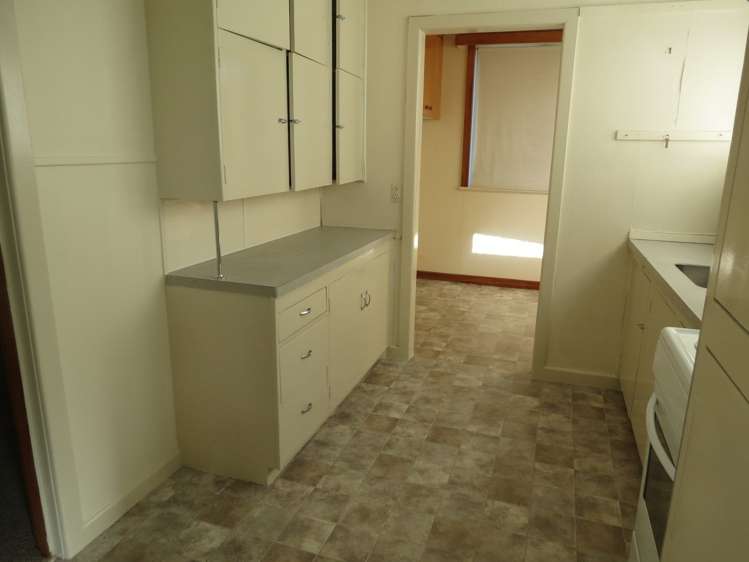 6 Montgomery Avenue Belmont_4