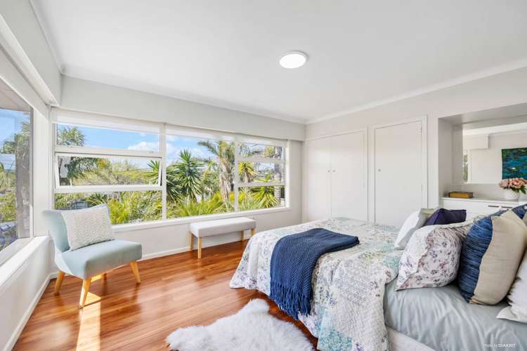 1/2 Spencer Terrace Hauraki_10