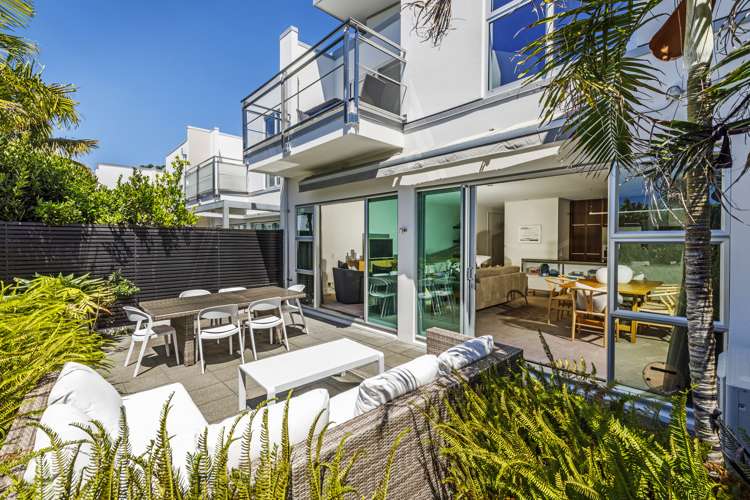 6/258 Hurstmere Road Takapuna_25