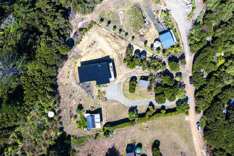 9 Elizabeth Point Road_3