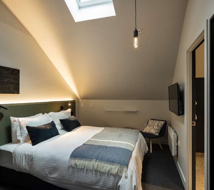 77 Stuart Street Dunedin Central_13