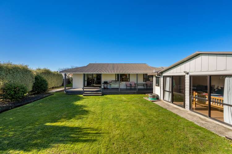 16 Faulkland Drive Witherlea_3