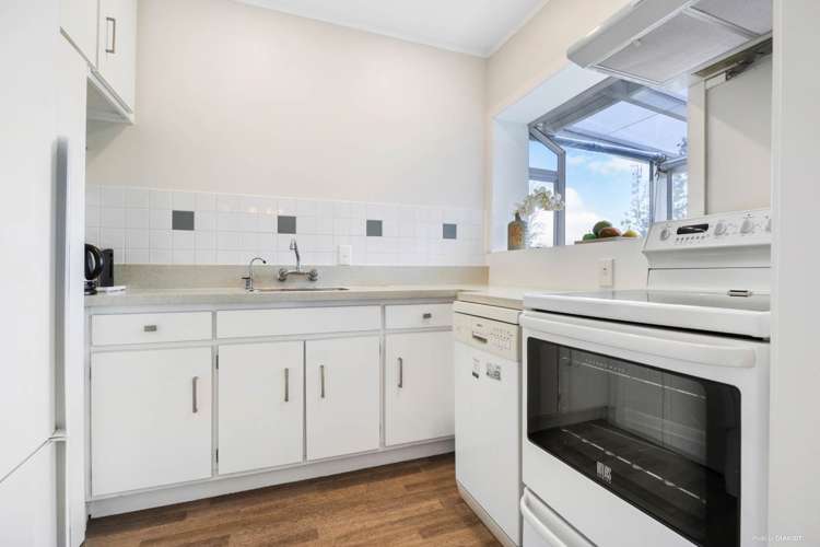 15 Whytehead Crescent Saint Heliers_8