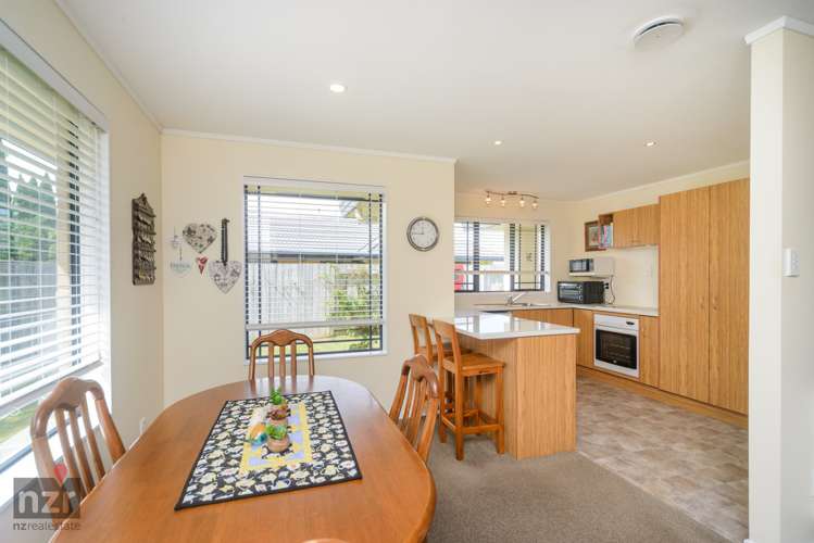 17 Aspen Way Kelvin Grove_5