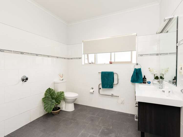 113 Norfolk Road Carterton_13