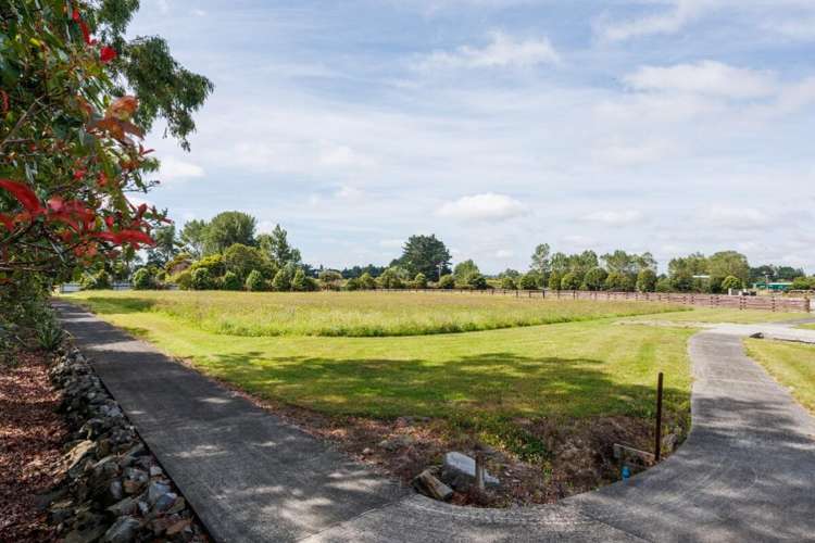 2-4 Satori Way Feilding_8