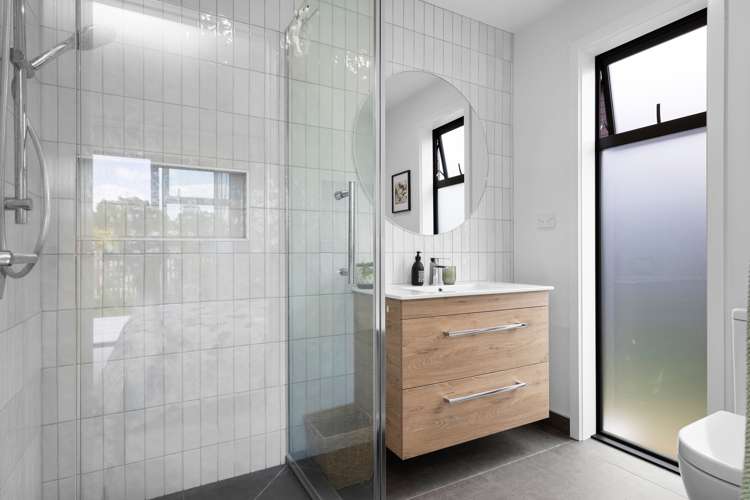 1b Fairburn Place Leamington_10