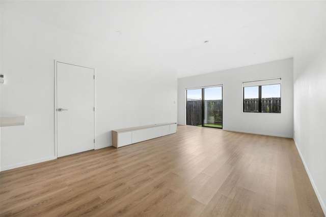 67 Whare Kauri Road Takanini_3