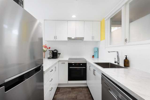 5/18 Agra Crescent Khandallah_1