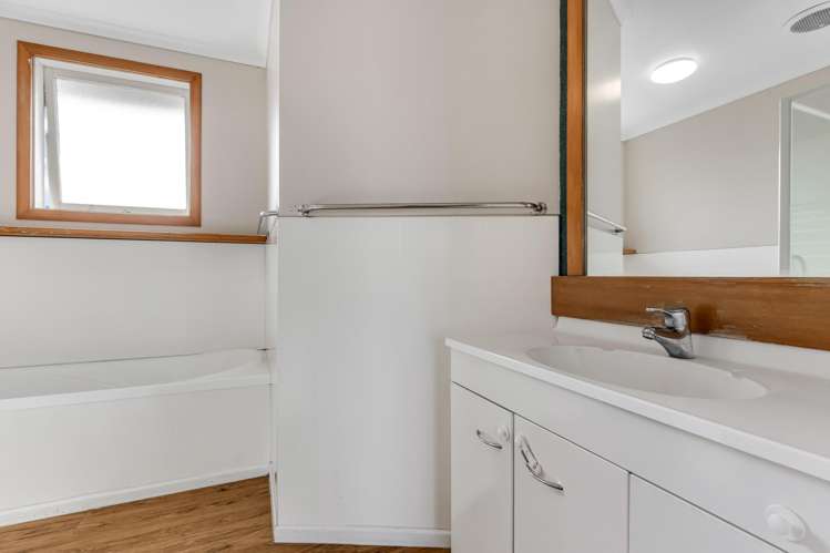 5 Convair Crescent_3