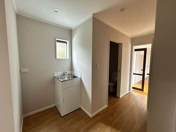 14/336B East Coast Road Mairangi Bay_10