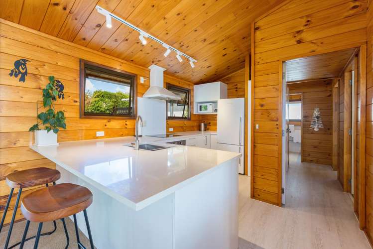 1/49 De Luen Avenue Tindalls Beach_6