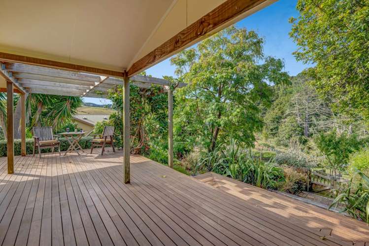 332 Komokoriki Hill Road Makarau_13