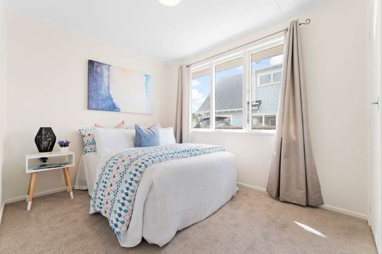 9 Bay Street Red Beach_8