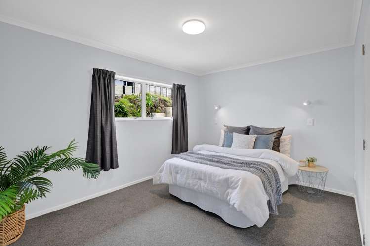 10 Fairview Place Westown_15