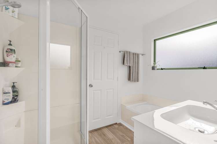 22 Balmacewan Drive Te Kamo_16