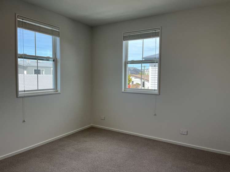 4/33 Dickens Street Addington_9