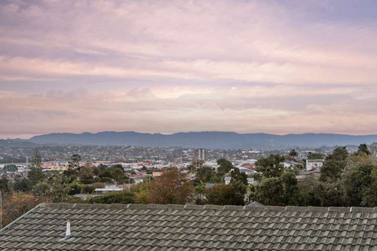 88 Tiverton Road New Windsor_2