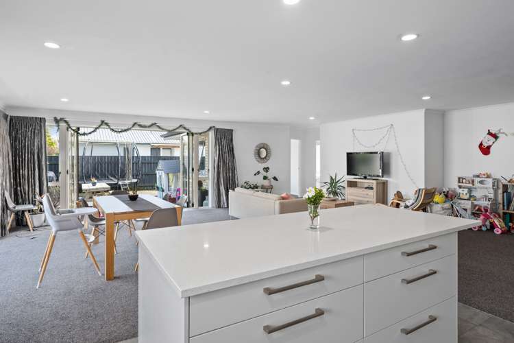 9 Holland Street Glenholme_5