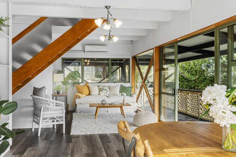 117 Gloaming Hill Titahi Bay_2