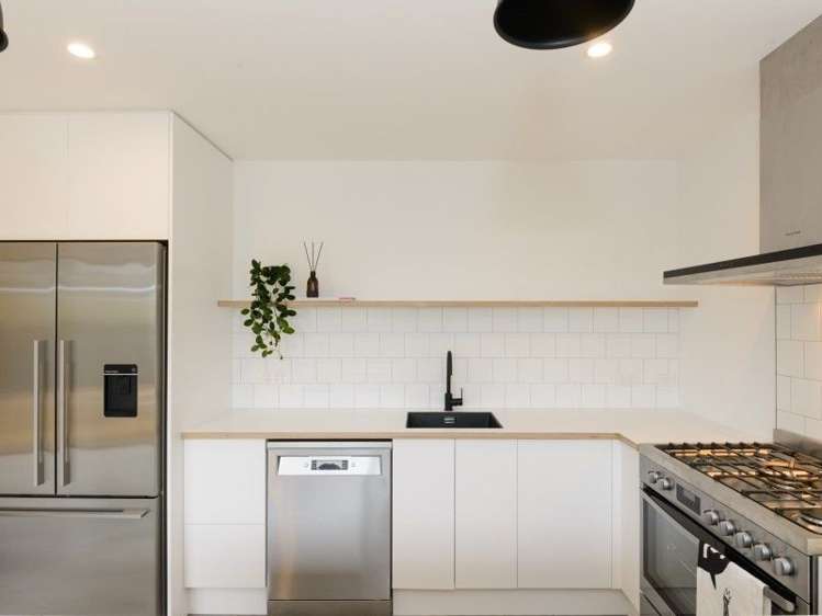 31a Batt Street West End_14