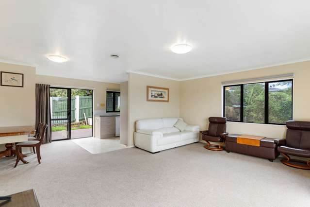 17a Okareka Place Pakuranga Heights_2