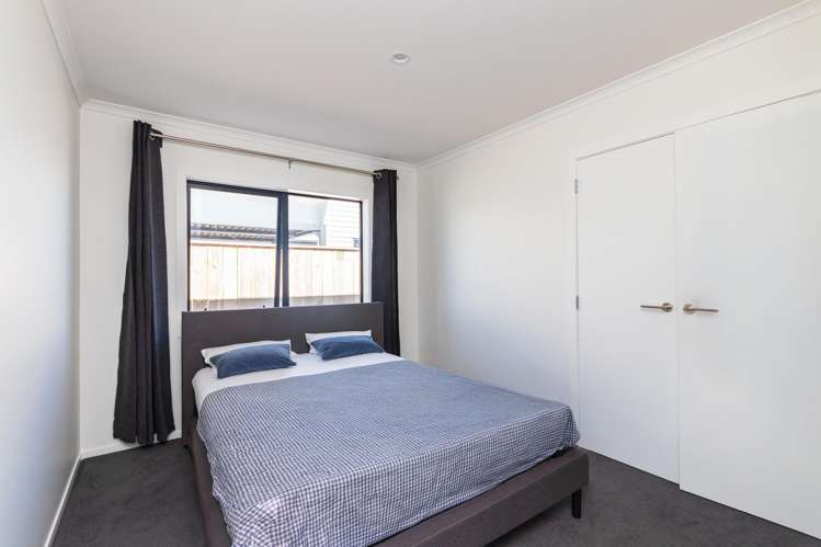 12 Corsica Court Fitzherbert_16
