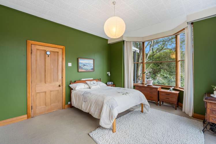 216 North Road North East Valley_12