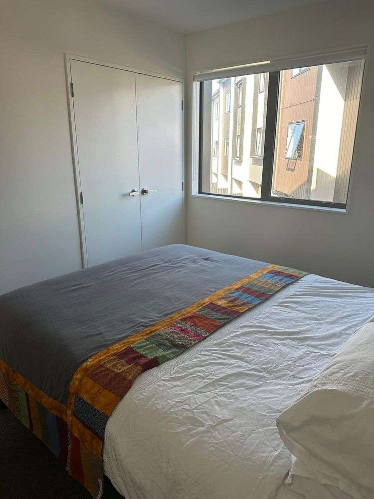 2/327 Glengarry Road Glen Eden_16