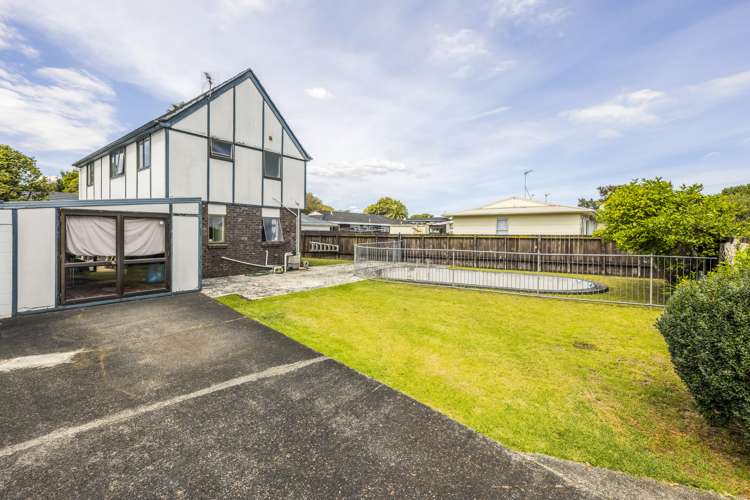 1/13 Challen Close Conifer Grove_7