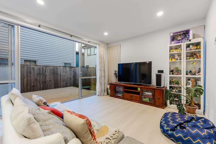 1 Silvereye Road Hobsonville_8