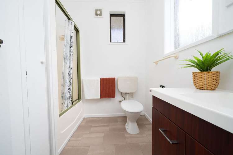 56B King Street Hikurangi_14