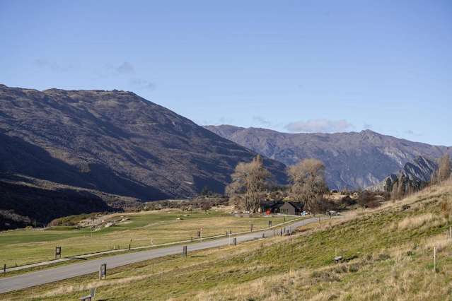 108 Toms Creek Road Queenstown_1