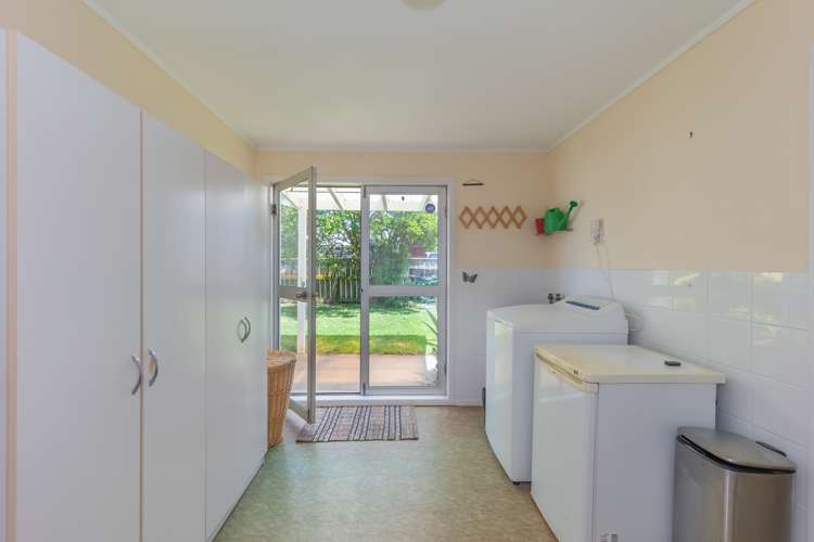 38 Te Kiri Street Himatangi Beach_9