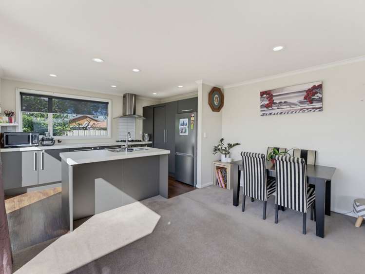 2 Redwood Street_3